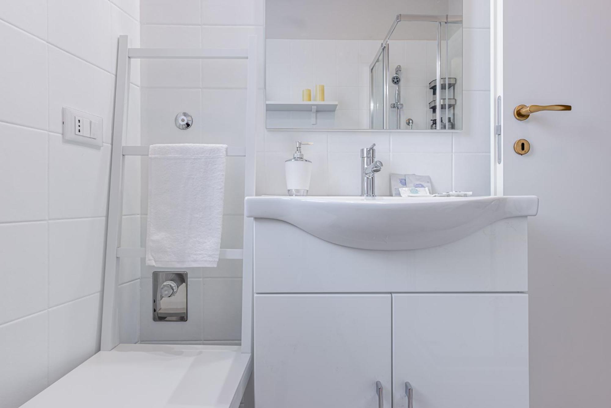 Gallarate Central Suite Eksteriør billede